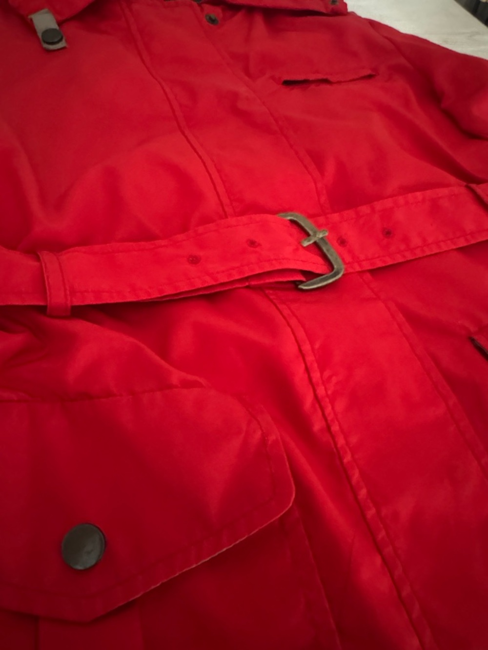 Women’s Lightweight Red Jacket - Picture 2 of 9